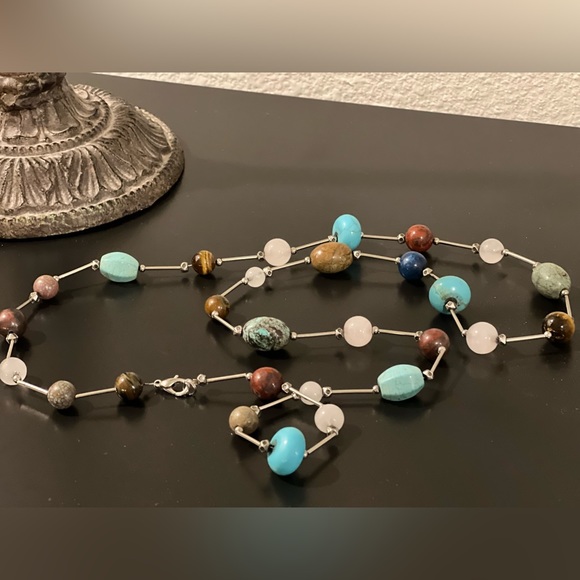 Turquoise, agates, gemstones, tigers eye necklace. - Picture 2 of 2